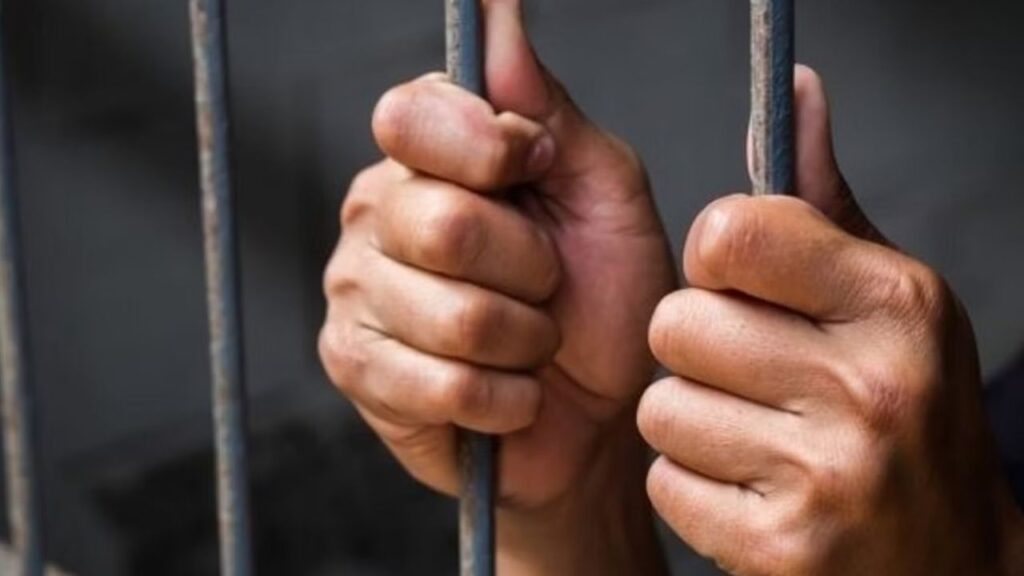 Bengaluru MBA Graduate Arrested, टेक पार्क के पास महिला के साथ किया था छेड़छाड़ 73 Bengaluru MBA Graduate Arrested, टेक पार्क के पास महिला के साथ किया था छेड़छाड़