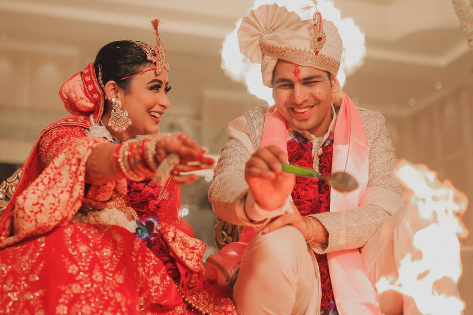 UP man happy: नई नवेली दुल्हन प्रेमी संग भागी, पति ने कहा - "अच्छा हुआ, मै राजा रघुवंशी की तरह मरने से बच गया" 74 UP man happy: नई नवेली दुल्हन प्रेमी संग भागी, पति ने कहा - "अच्छा हुआ, मै राजा रघुवंशी की तरह मरने से बच गया"