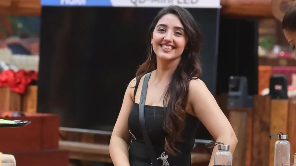 Bigg Boss 19 latest gossip: फरहाना भट ने अश्नूर कौर के टीवी करियर को किया नीचा दिखाने की कोशिश, इंडस्ट्री में छिड़ी बहस 72 Bigg Boss 19 latest gossip: फरहाना भट ने अश्नूर कौर के टीवी करियर को किया नीचा दिखाने की कोशिश, इंडस्ट्री में छिड़ी बहस